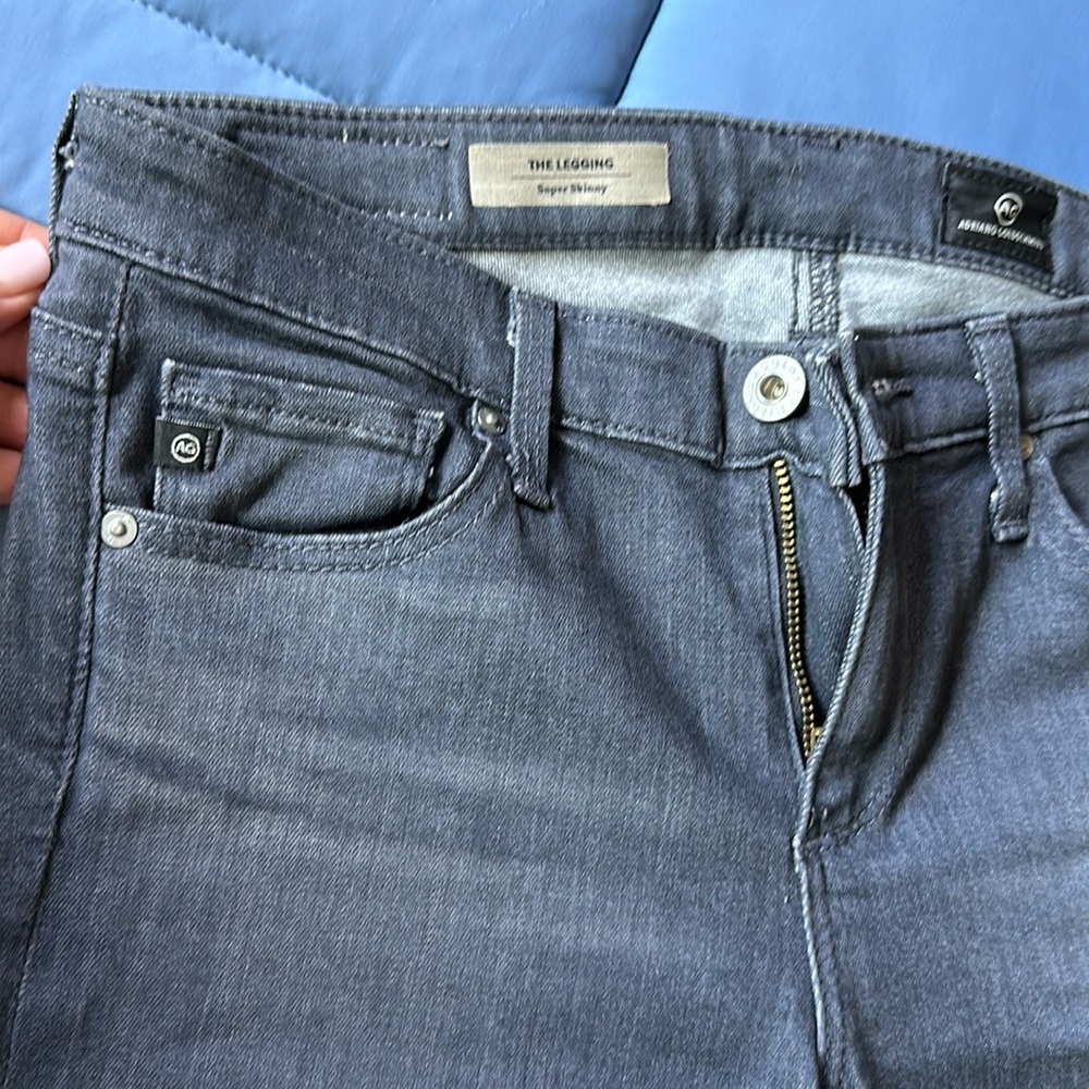 AG soft super skinny jeans, size 27